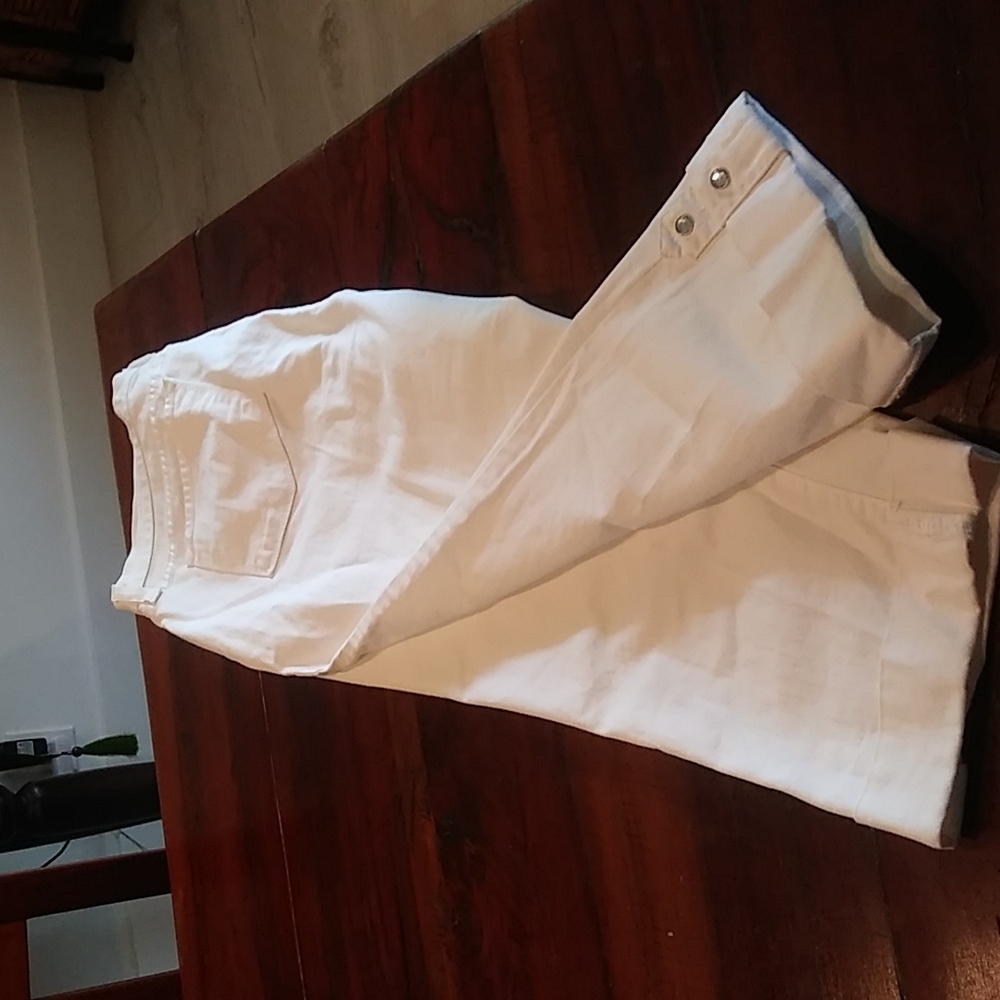 White Not your daughter jeans Size 18